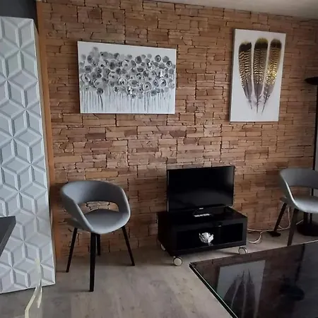 T2 1ere Ligne Loggia Vue 180 ° Parking *