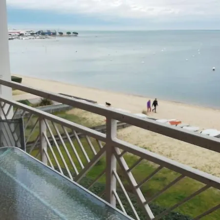 T2 1ere Ligne Loggia Vue 180 ° Parking *